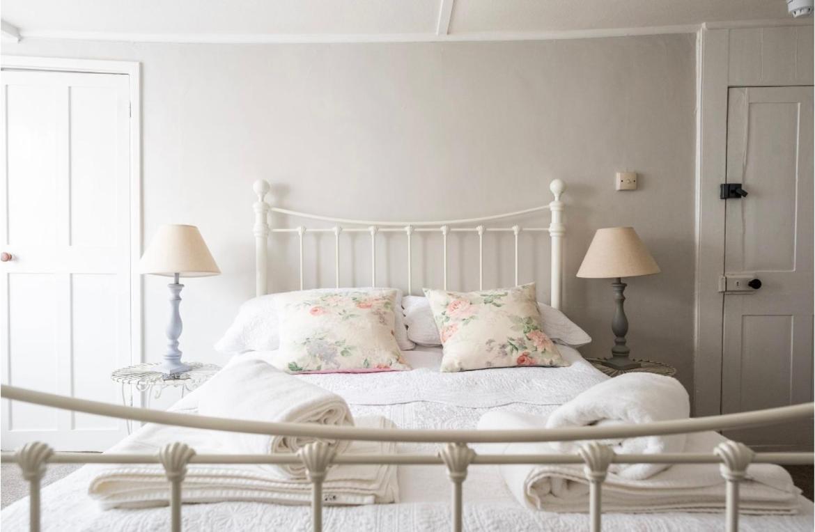 Room At The Inn Lyme Regis Extérieur photo